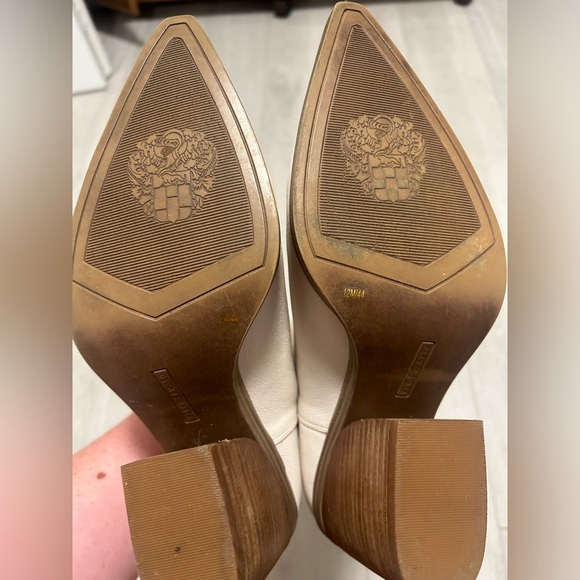 SOLD* Vince Camuto Gidgeta Bootie - Size 12 - Picture 2 of 5